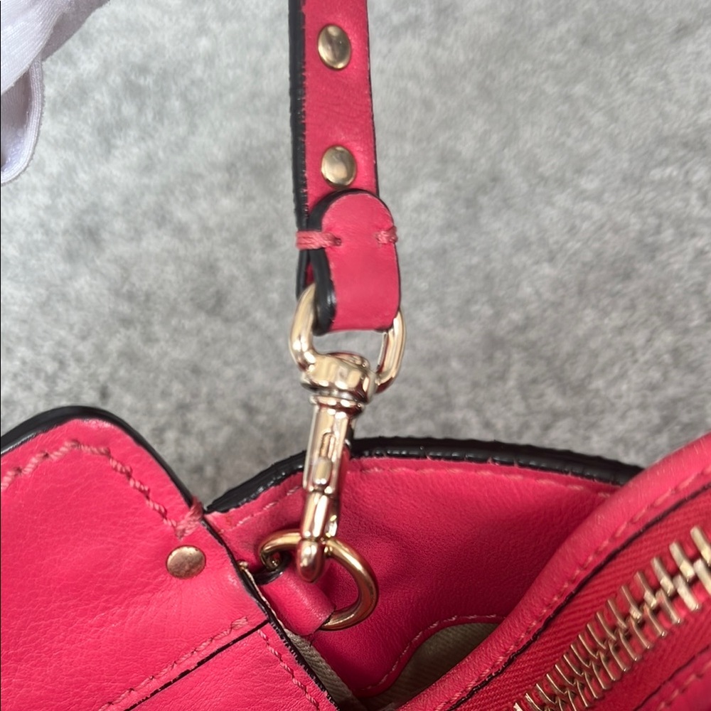 Valentino Pink Studded Tote Bag with Rockstud Detailing - Picture 7 of 12
